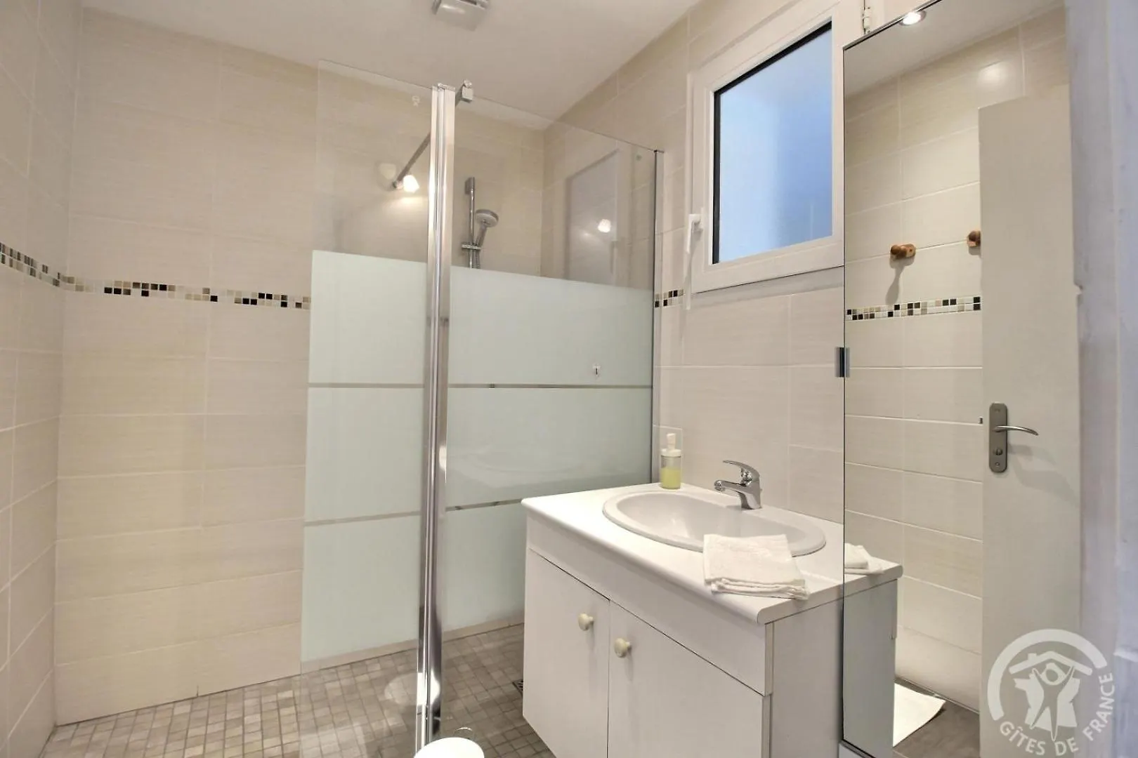 Le Rocher Trelivan Holiday home